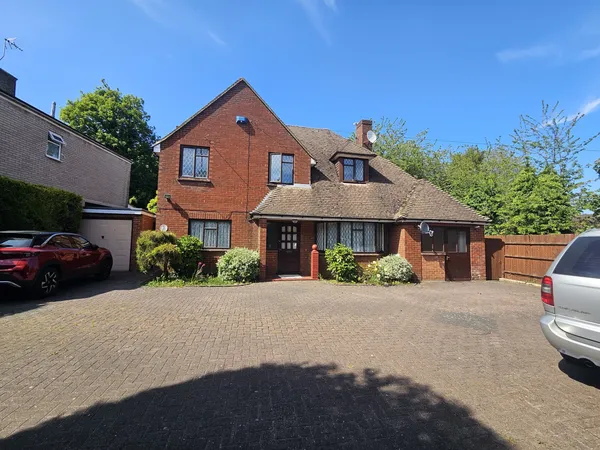 House Tonbridge Road in Maidstone