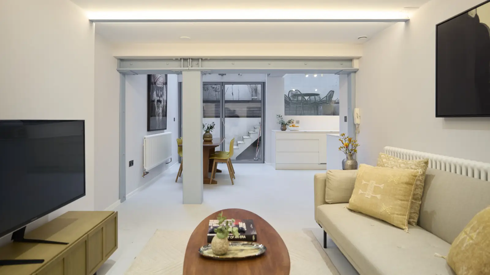 Flat Ladbroke Grove in Greater London