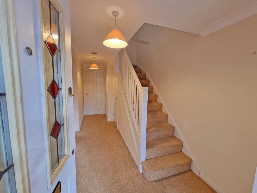 House Aqua Place in Rugby
