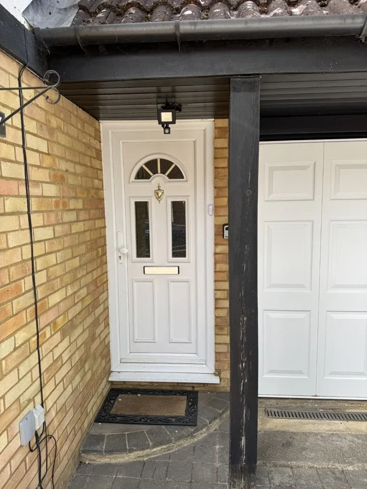 Room Conifer Walk in Stevenage