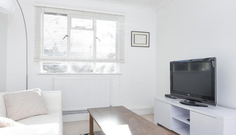 Flat Dovey Lodge in Greater London