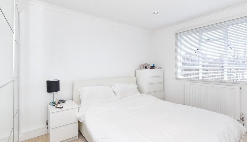 Flat Dovey Lodge in Greater London