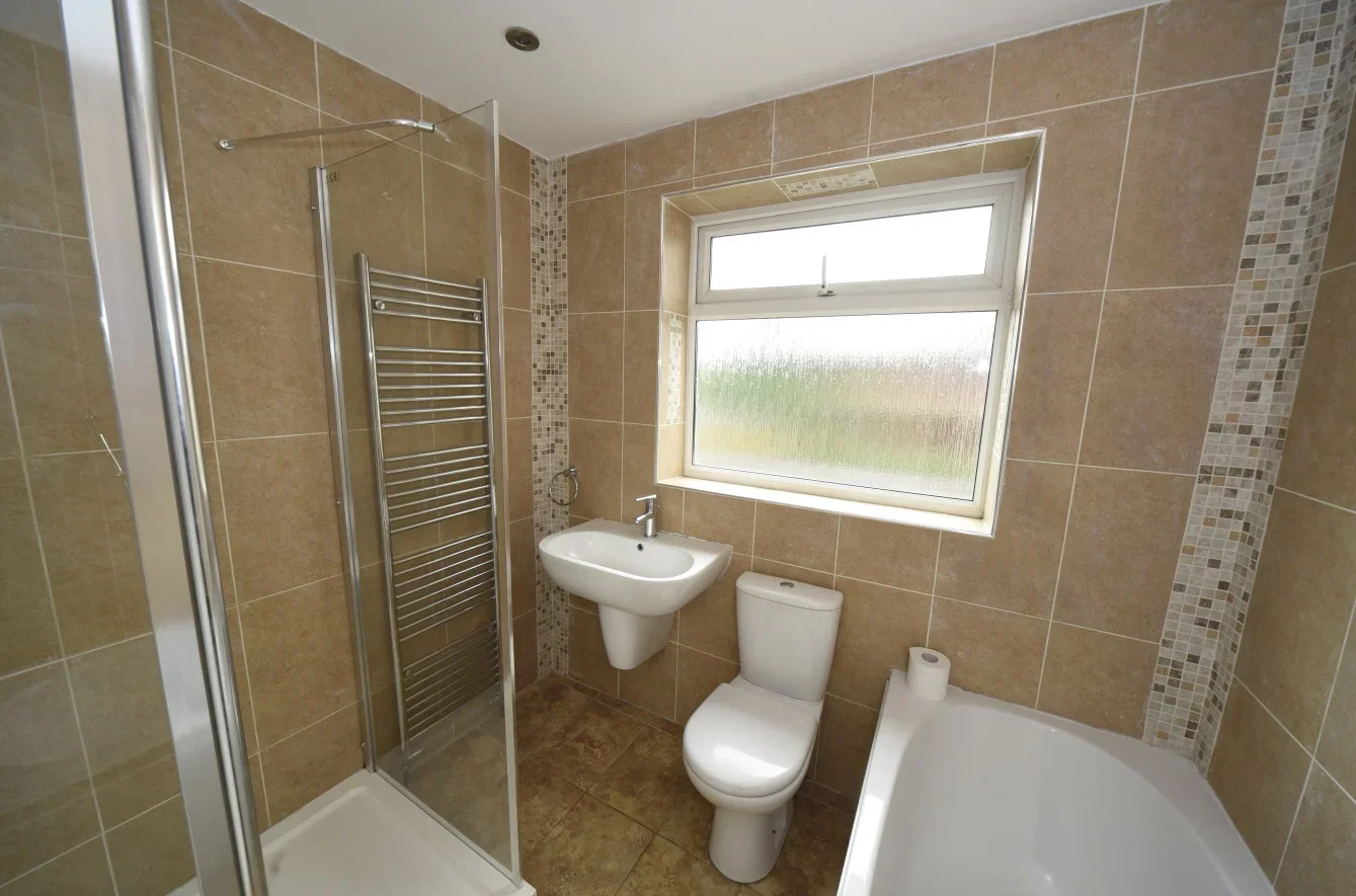 Room Cressex Close in High Wycombe