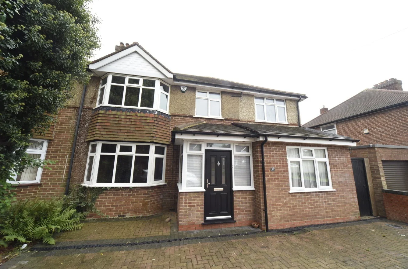 Room Cressex Close in High Wycombe