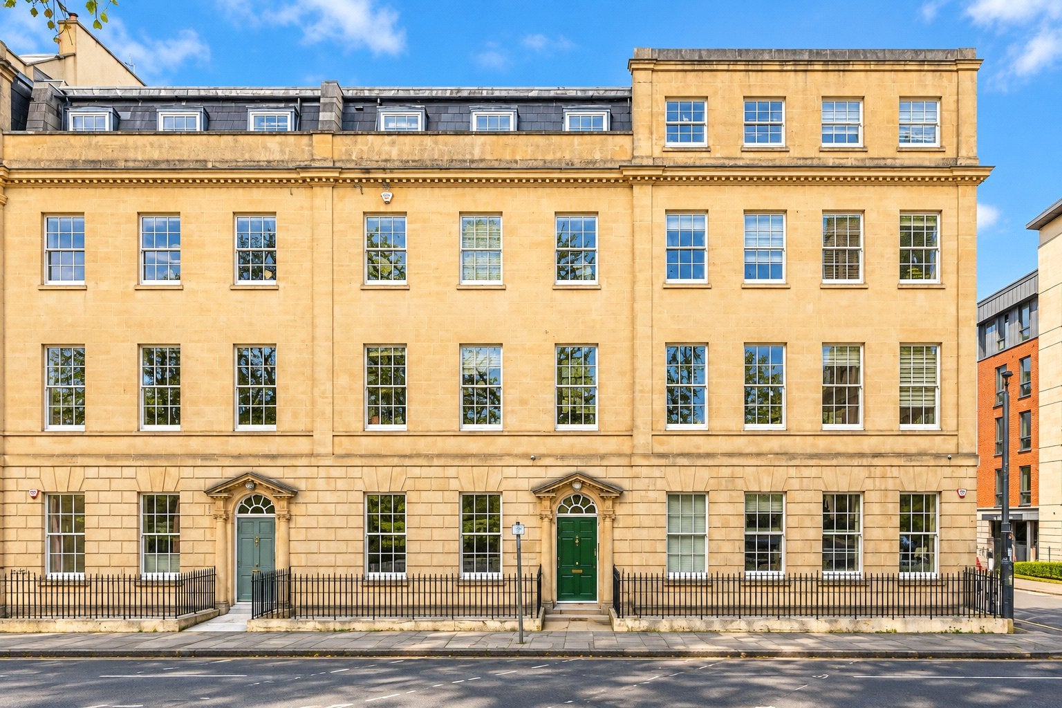 Flat Portland Square in Bristol