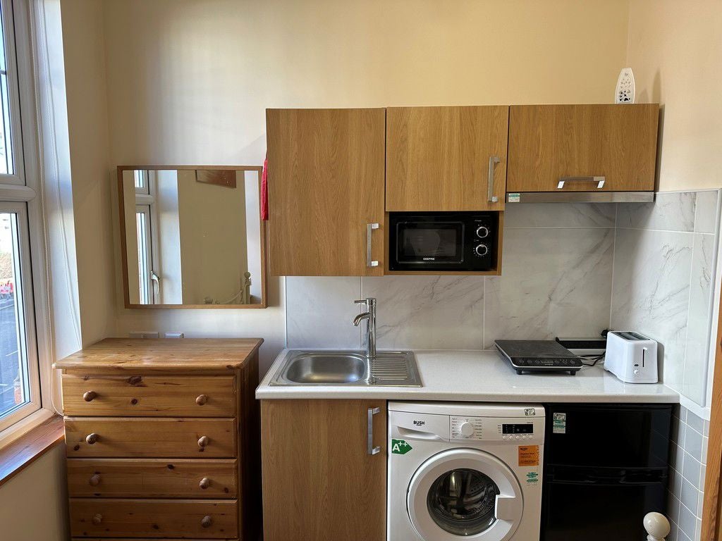 Room Priory Street in Coventry