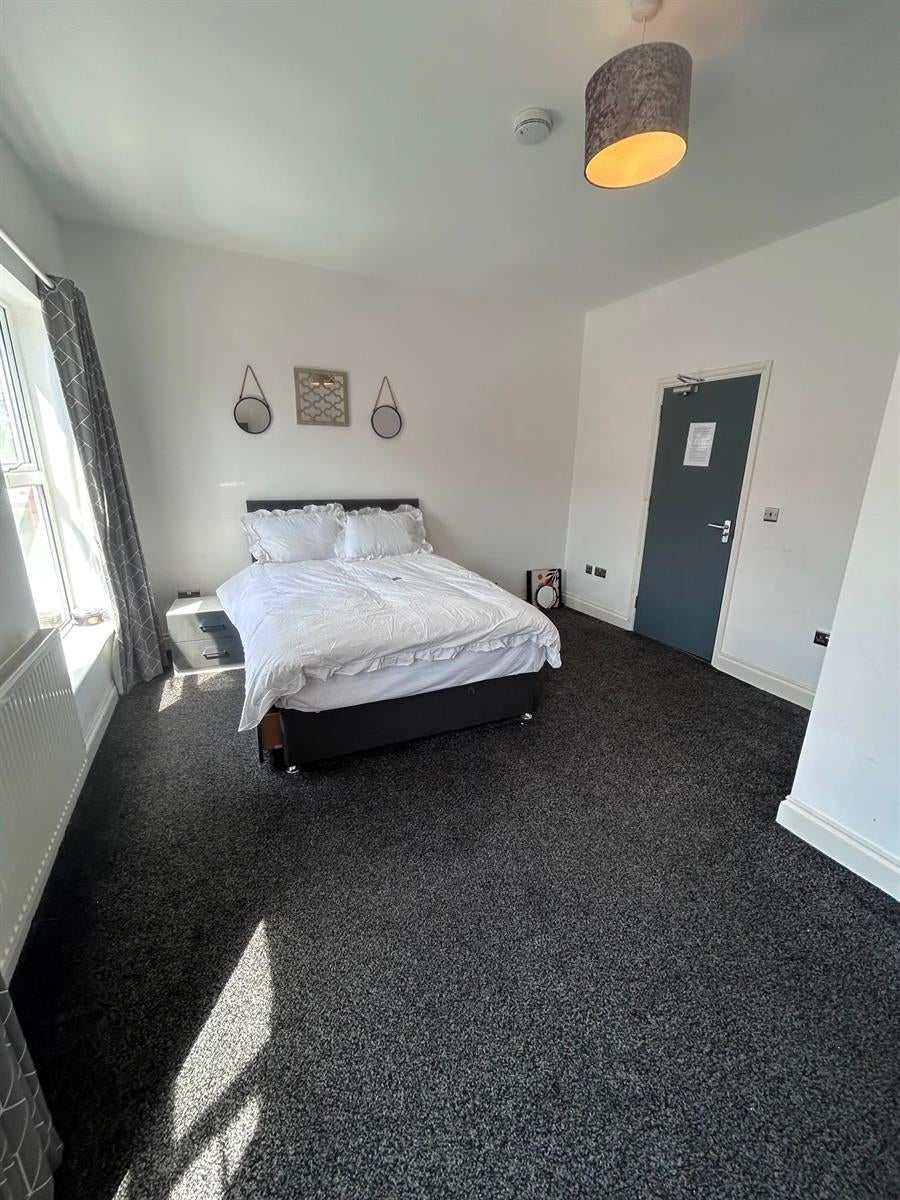 Room Tunnard Street in Boston