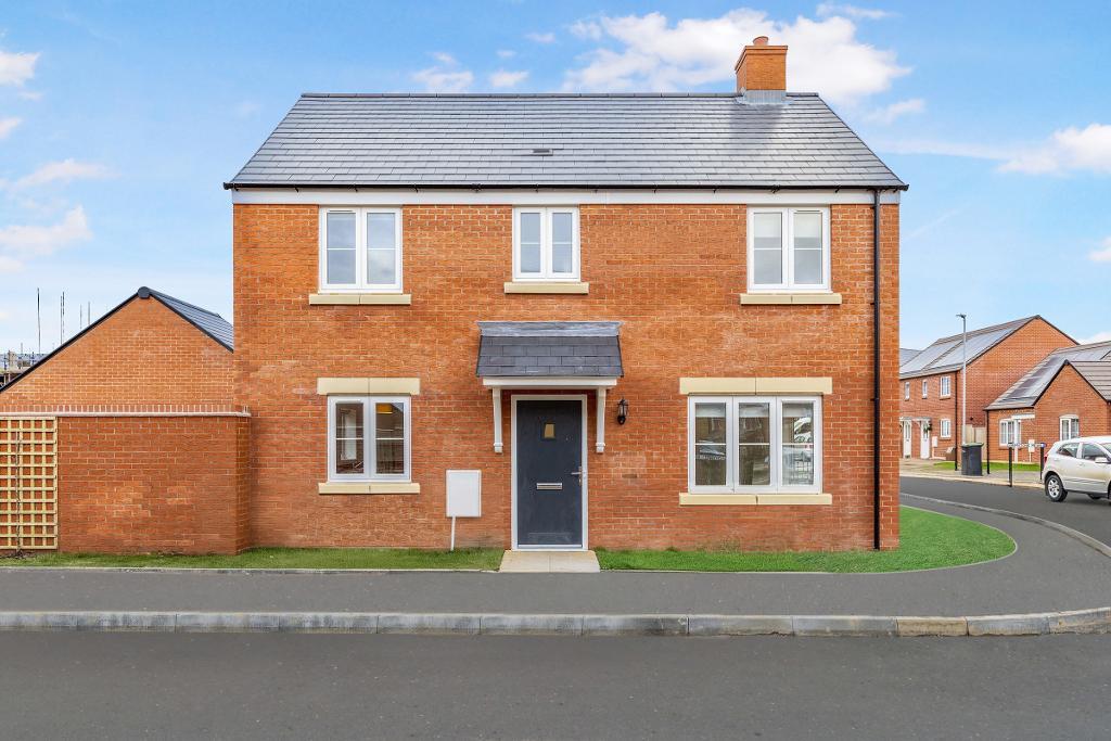 House Reynard Way in Northampton