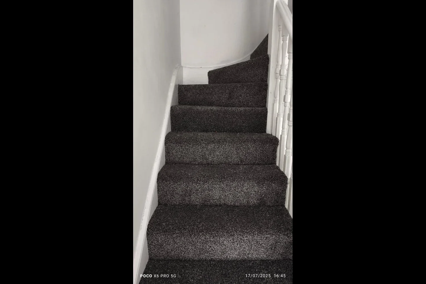 Room Spencer Road in Greater London