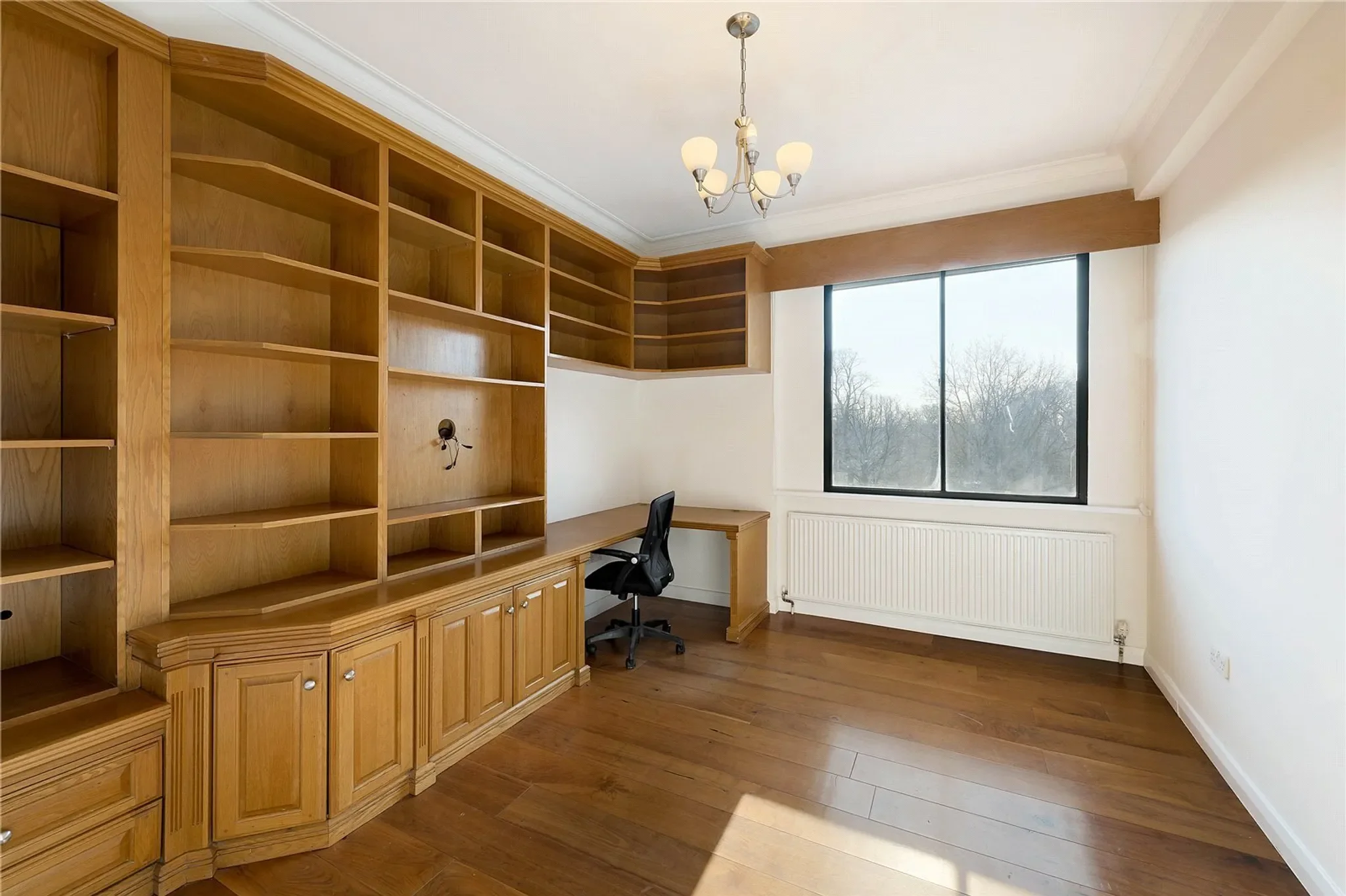 Flat Queensborough Terrace in City of Westminster