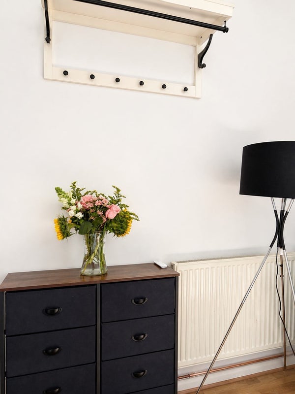 Room Rathcoole Gardens in Greater London