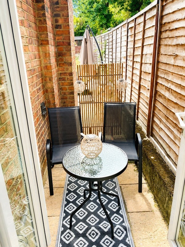 Room Rathcoole Gardens in Greater London