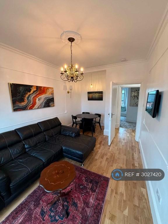 Flat Plean Street in Glasgow
