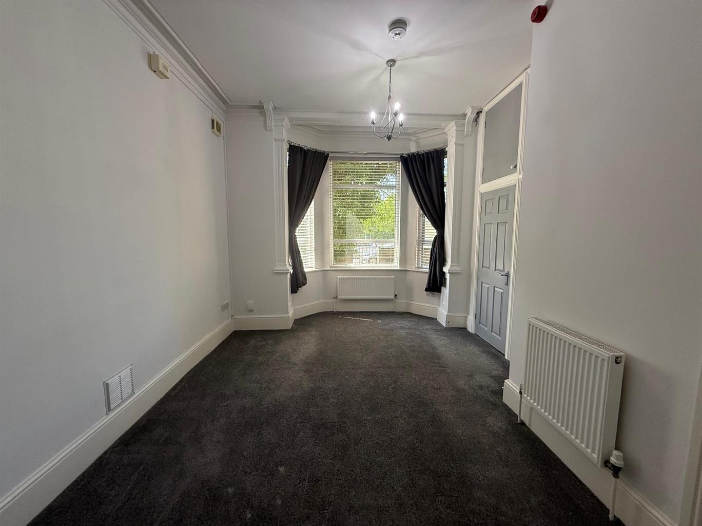 Flat Chesterfield Road South in Mansfield Woodhouse