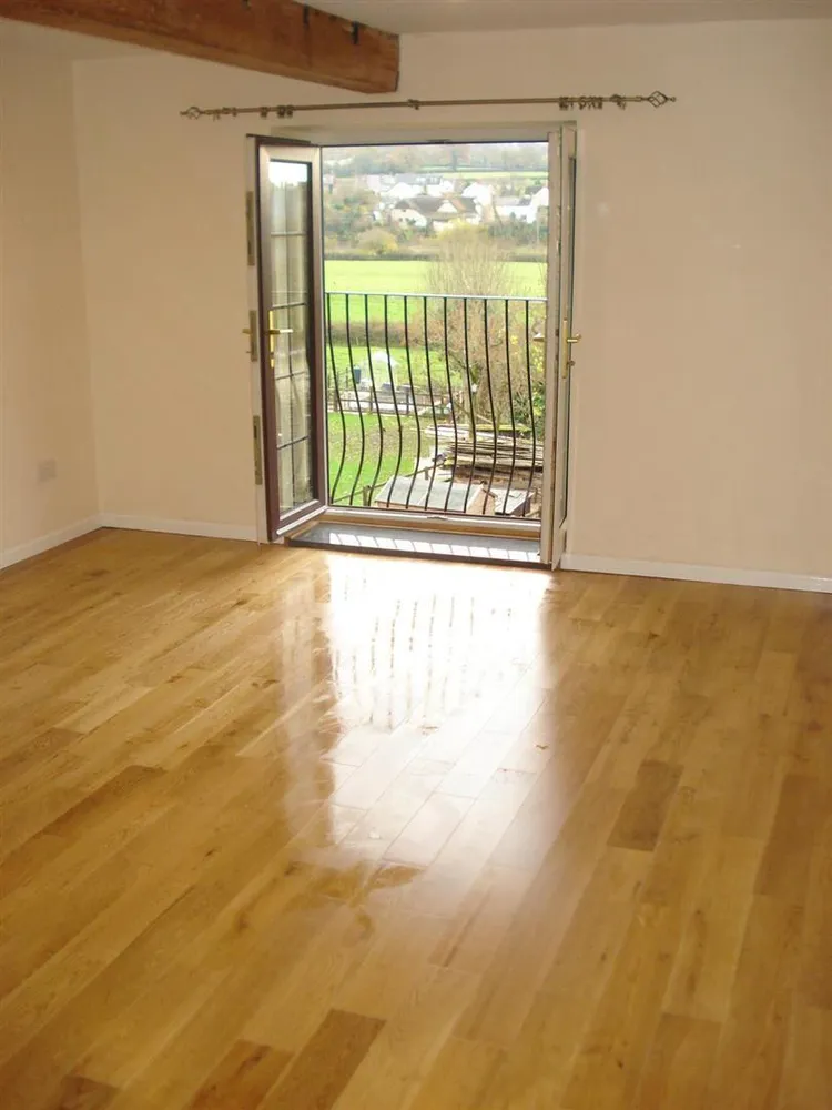 Flat Harts Row in Mid Devon