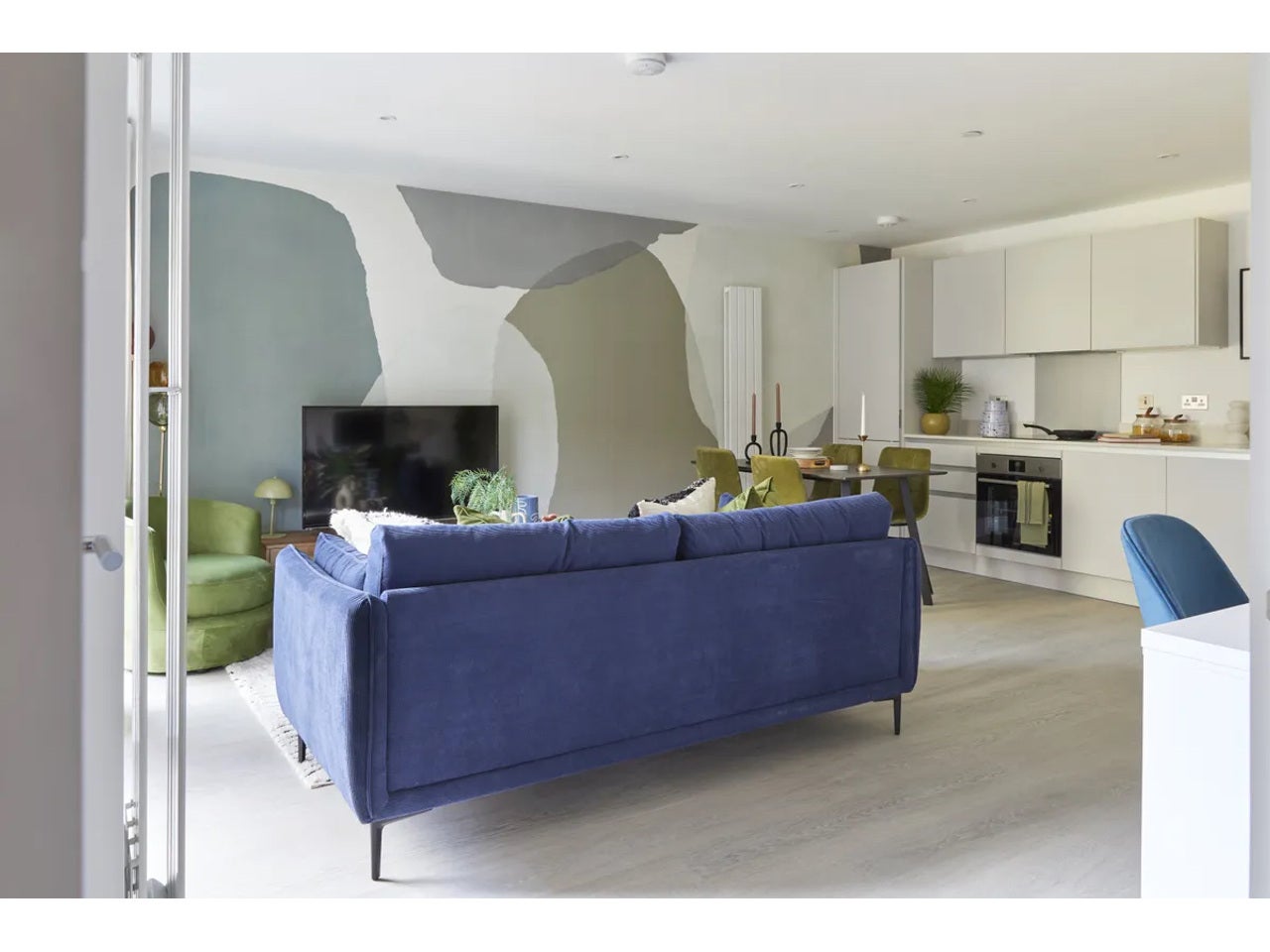 Flat John Hall Court in Offley
