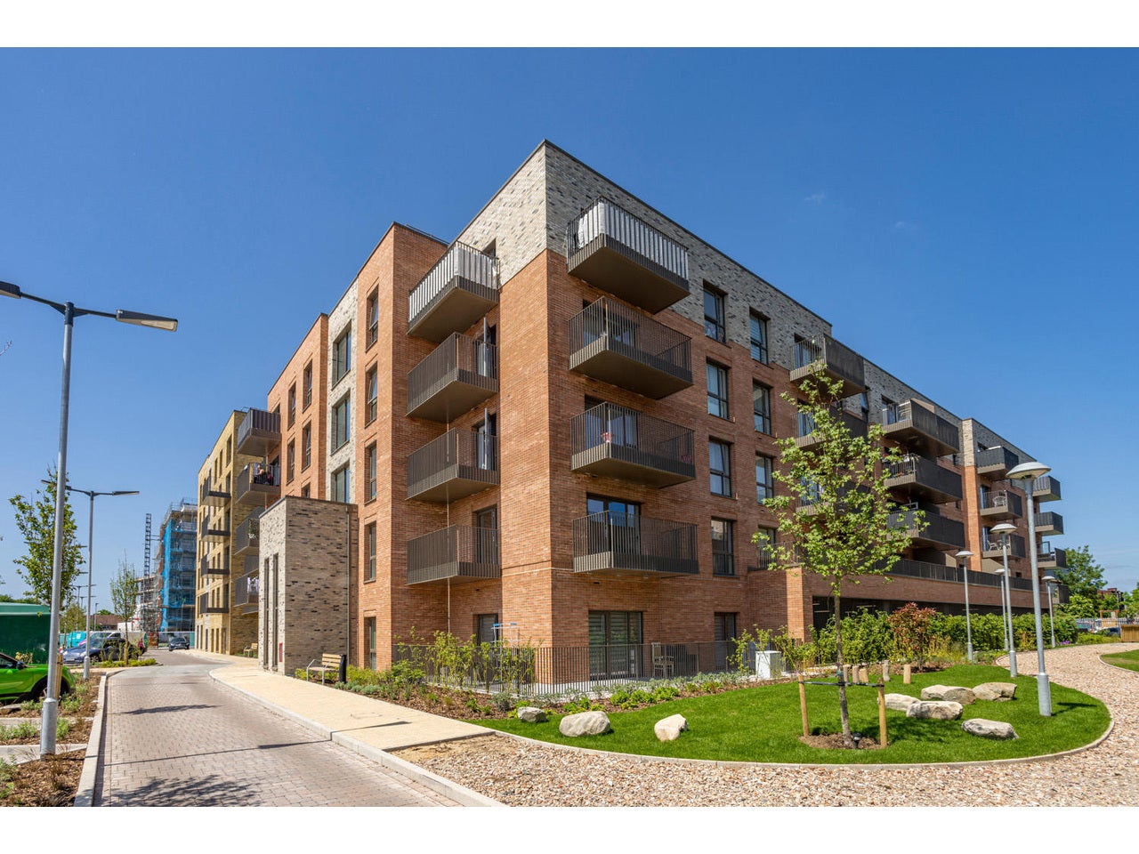 Flat John Hall Court in Offley