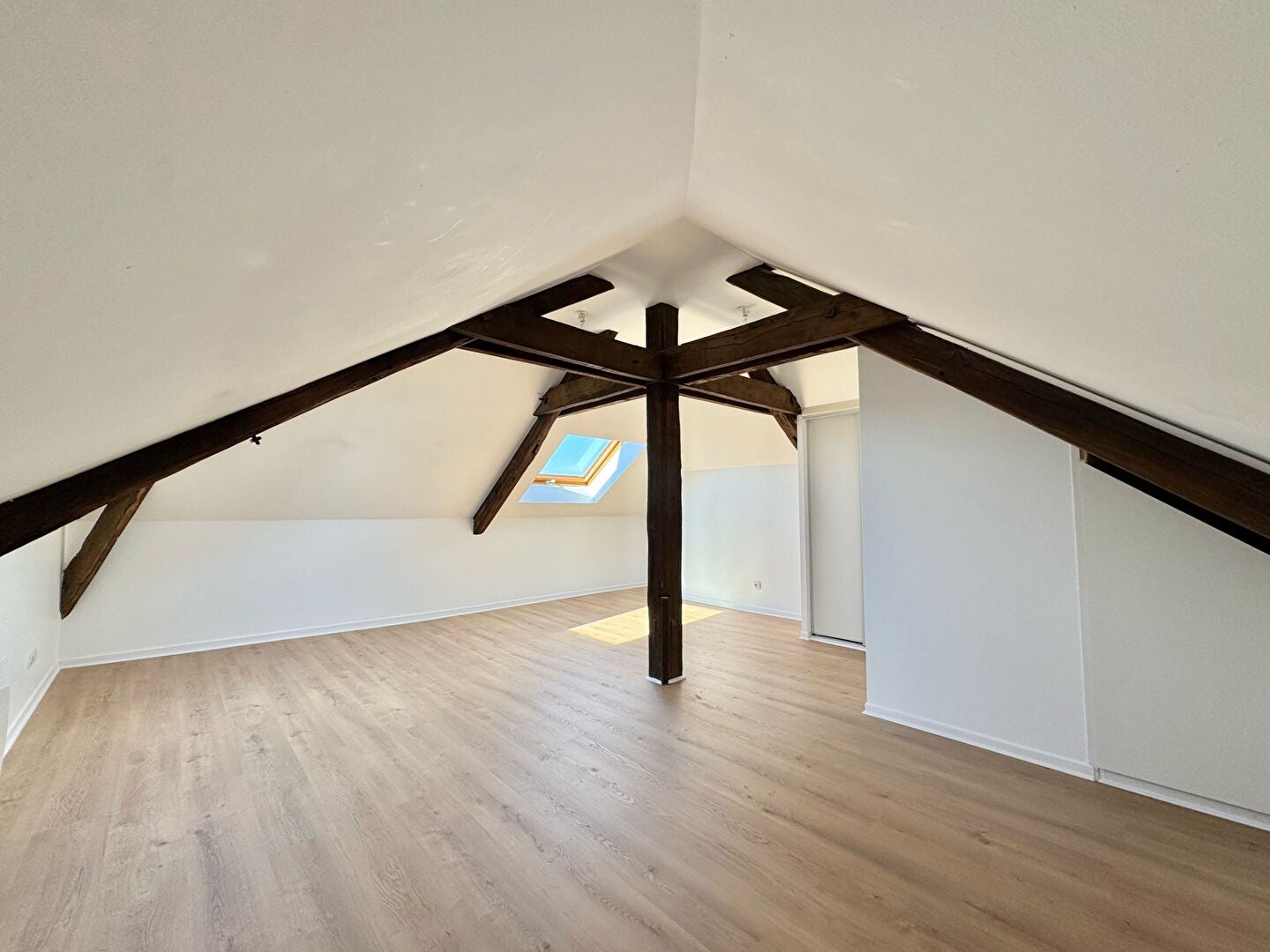 Flat Rue Gerbert in Reims