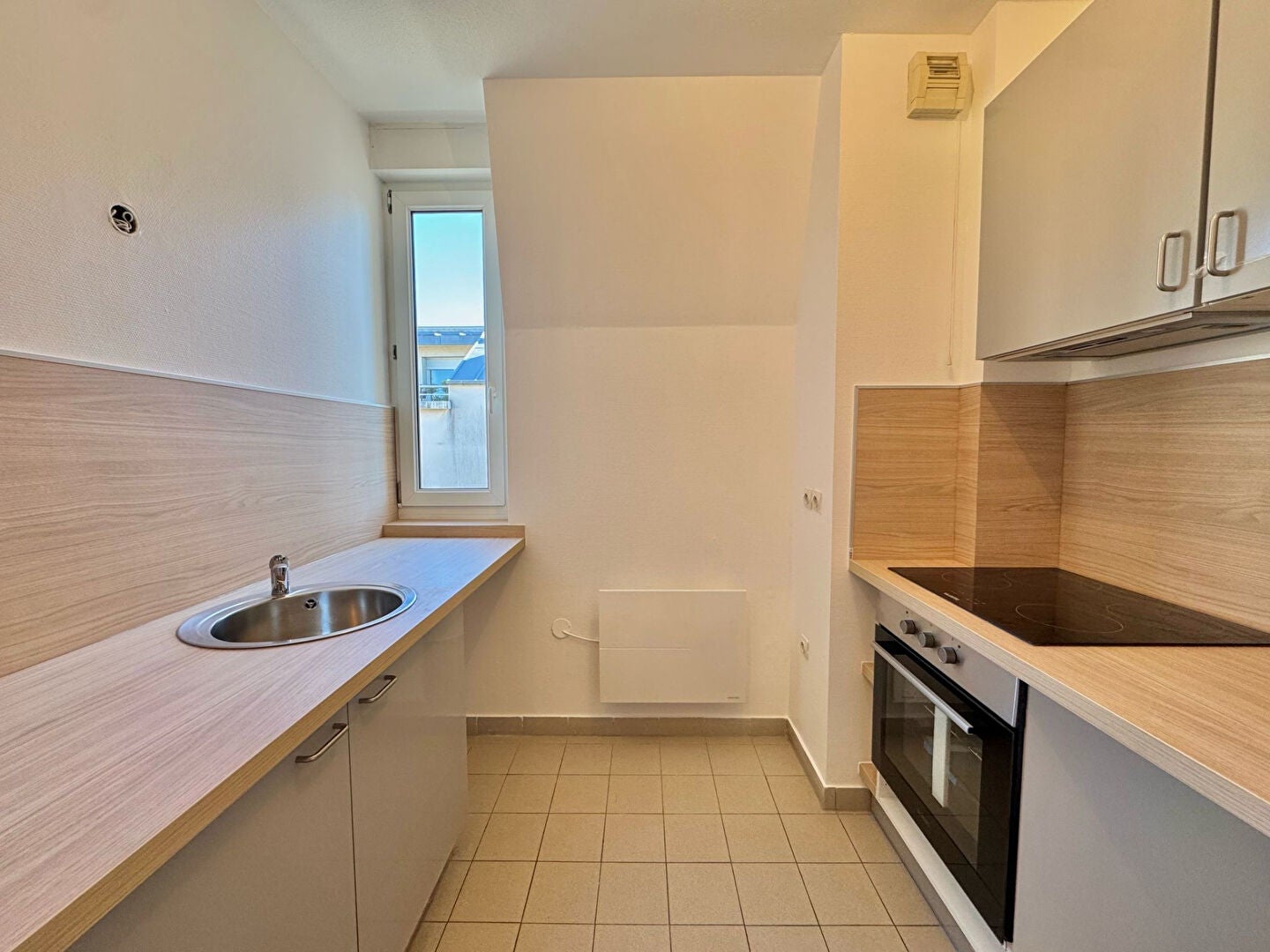 Flat Rue Gerbert in Reims