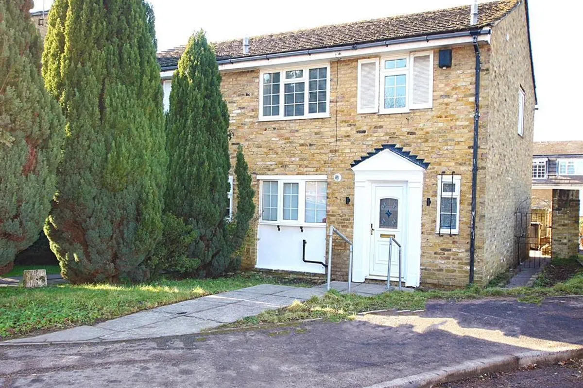 House Capstan Ride in Greater London