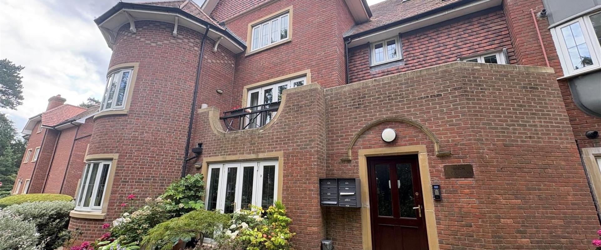 Flat Greystones Drive in Darlington