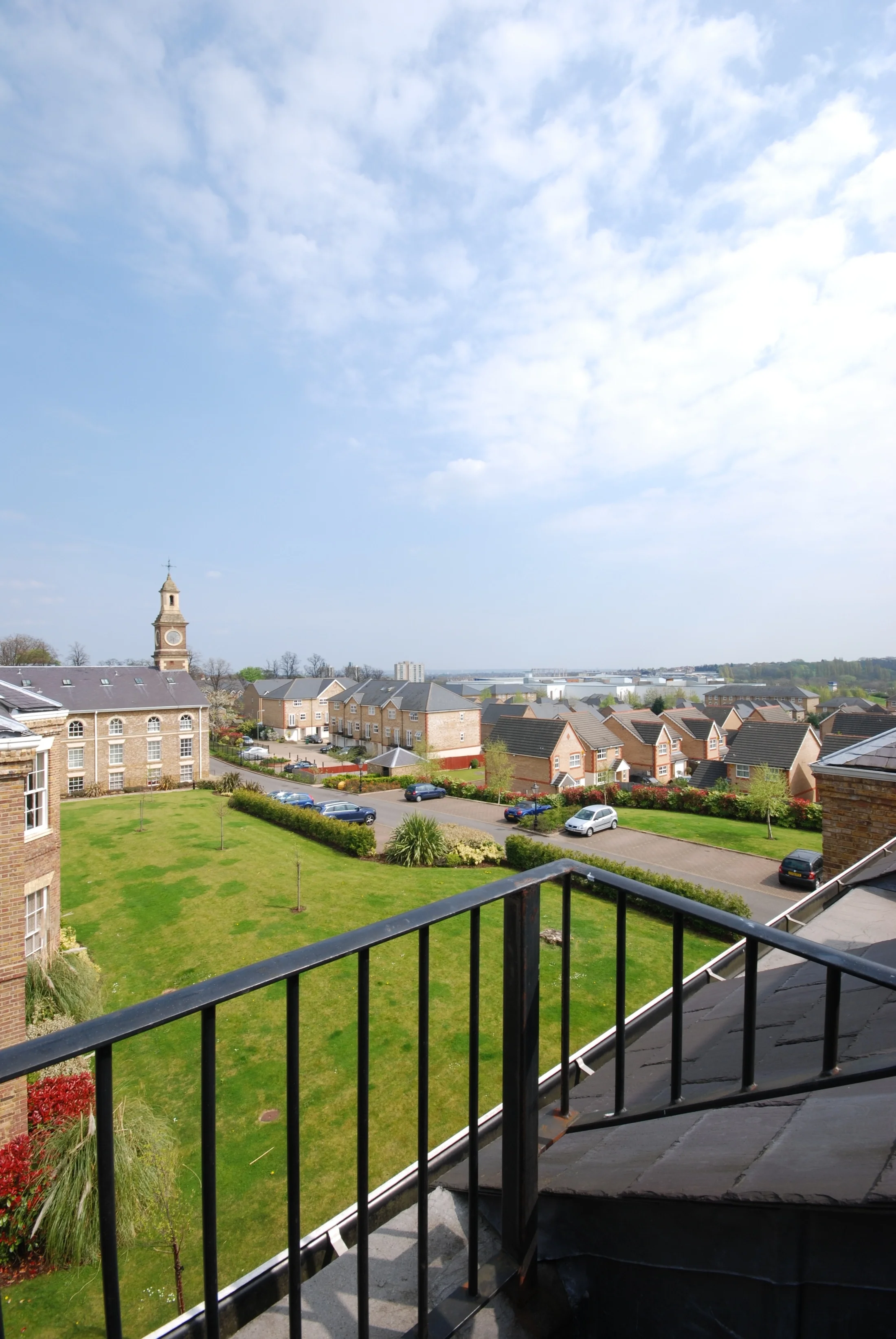 Flat Royal Drive in Greater London