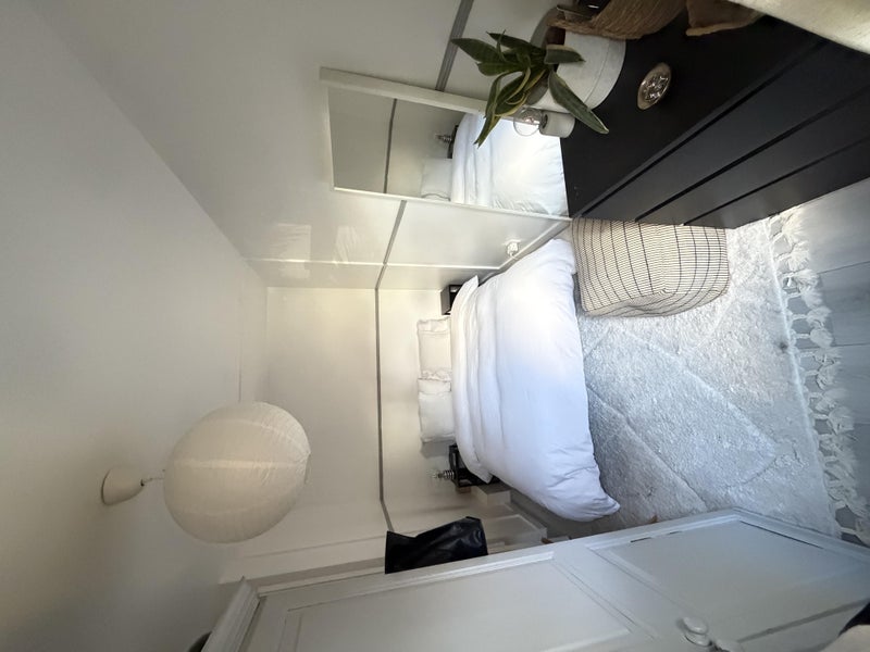 Room Foxley Road in Greater London