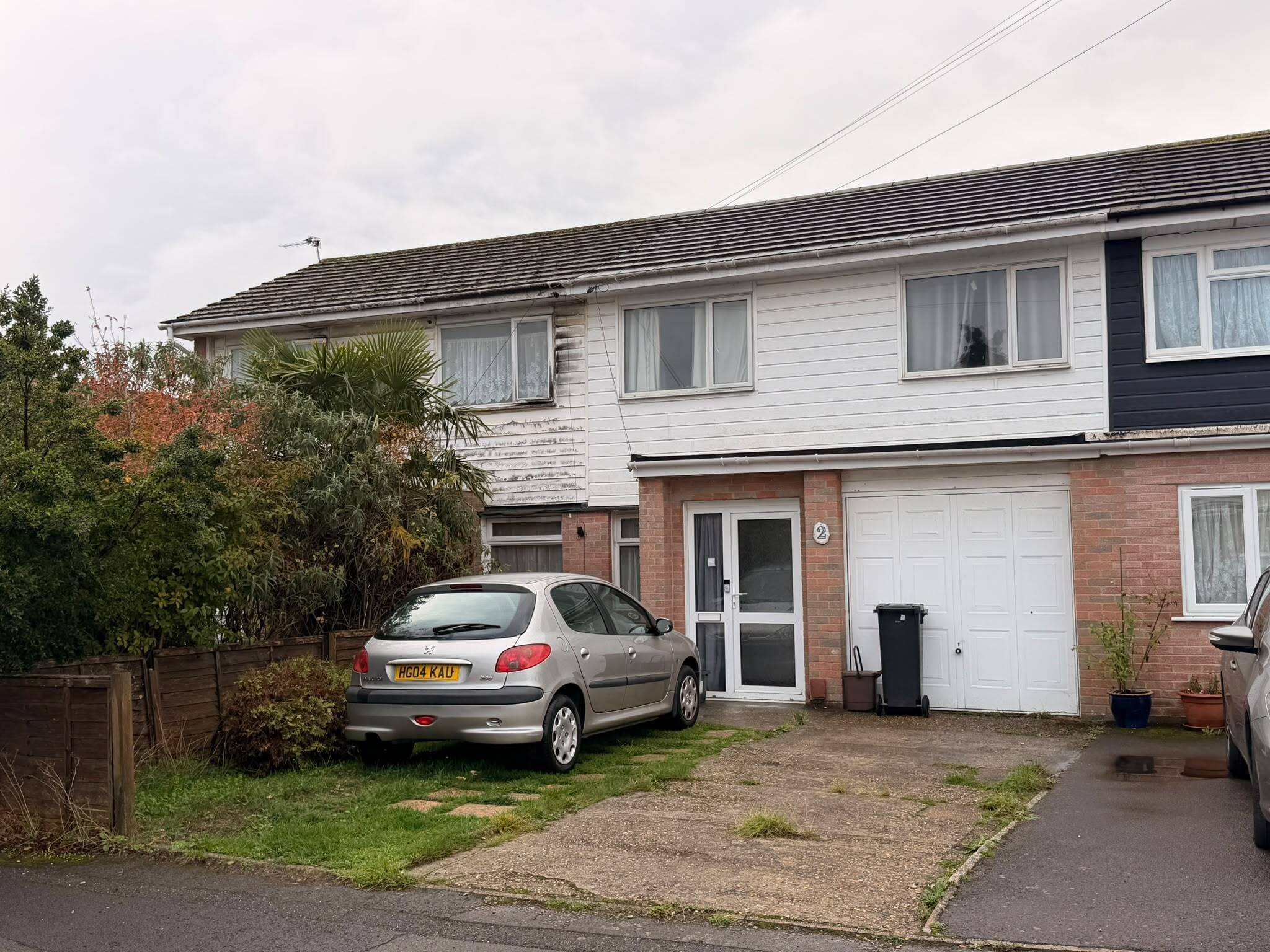 House Hibbs Close in Upton