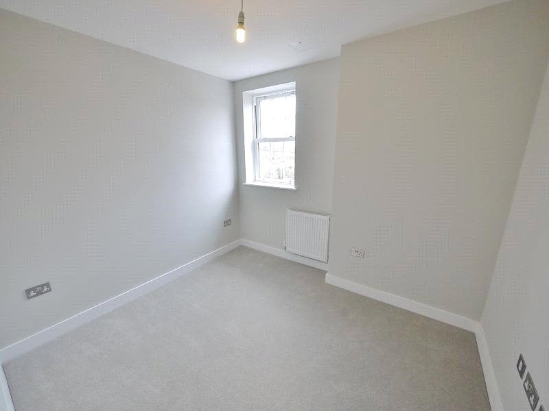 Flat Crown Street in Brentwood