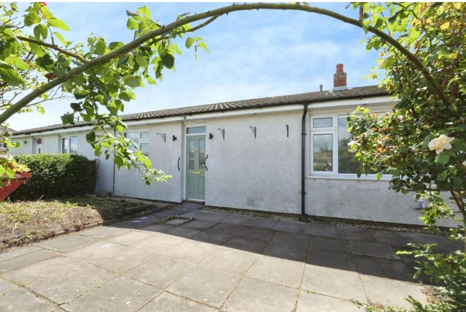 House Darley Avenue in Crewe