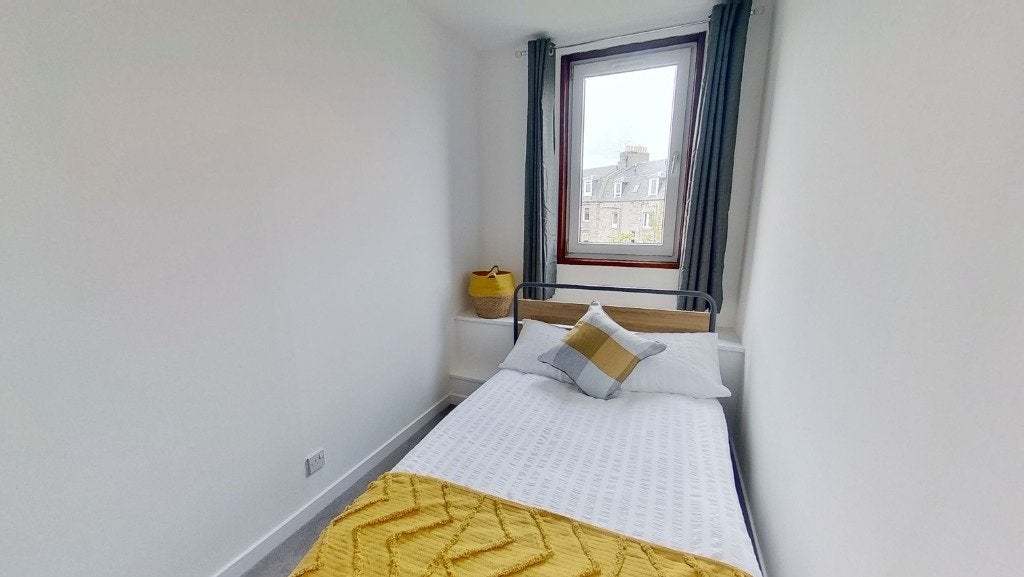 Flat Northfield Place in Aberdeen City