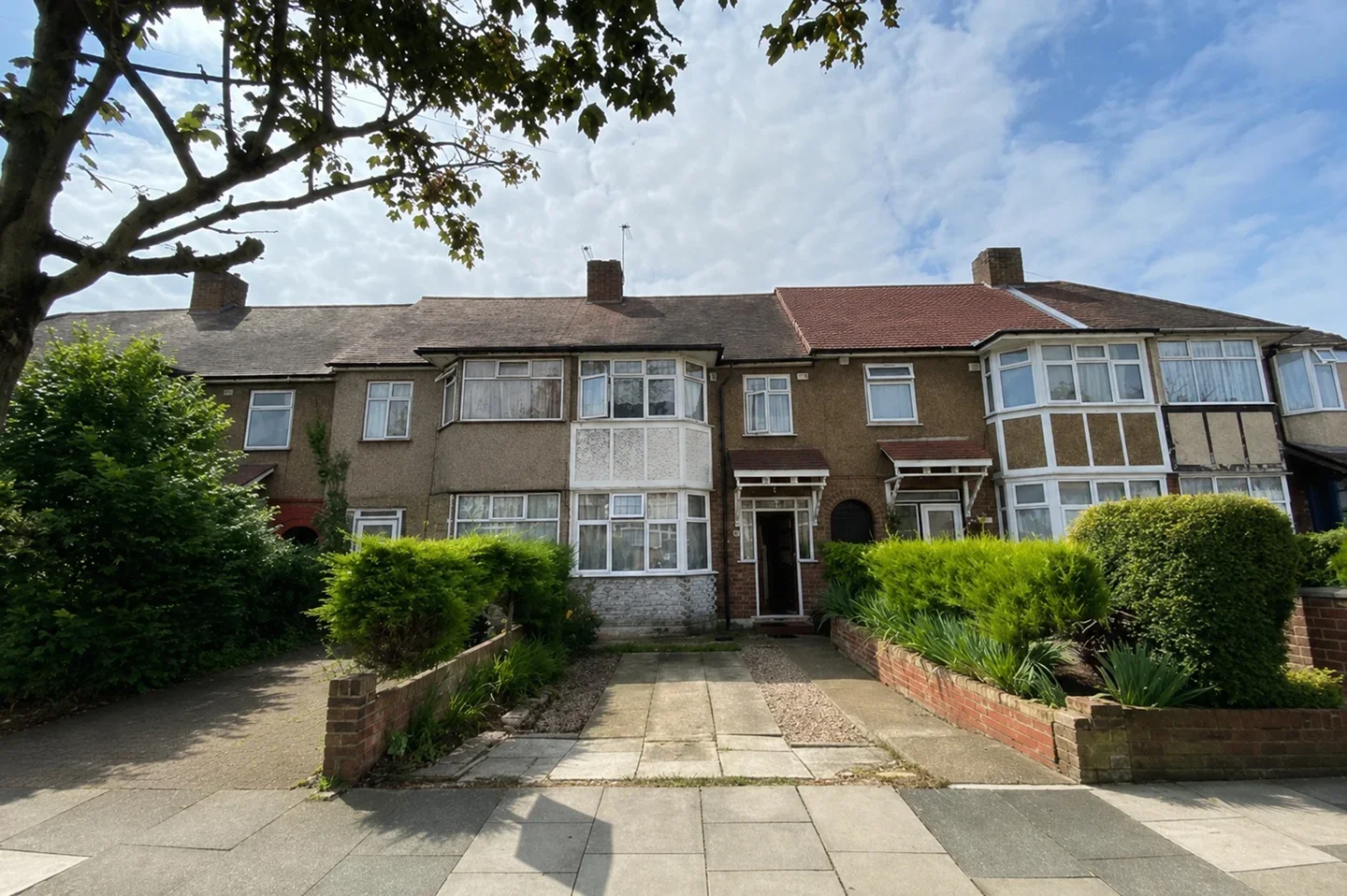 House Chestnut Road in Greater London