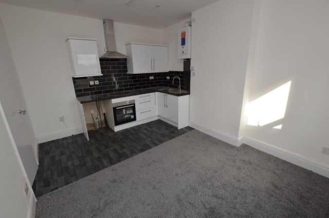 Flat Mesnes Park Terrace in Wigan