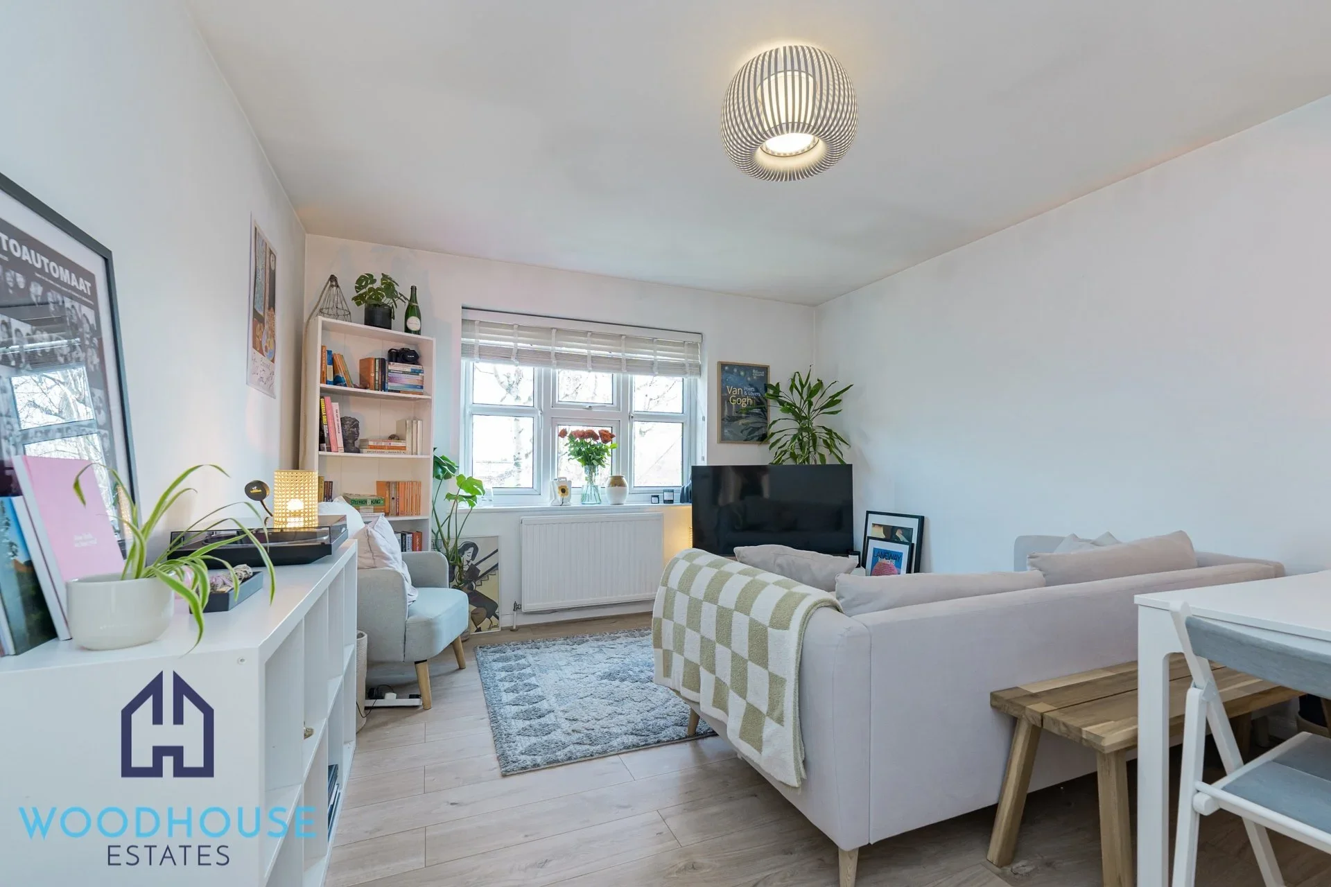 Flat Harrow View in Greater London