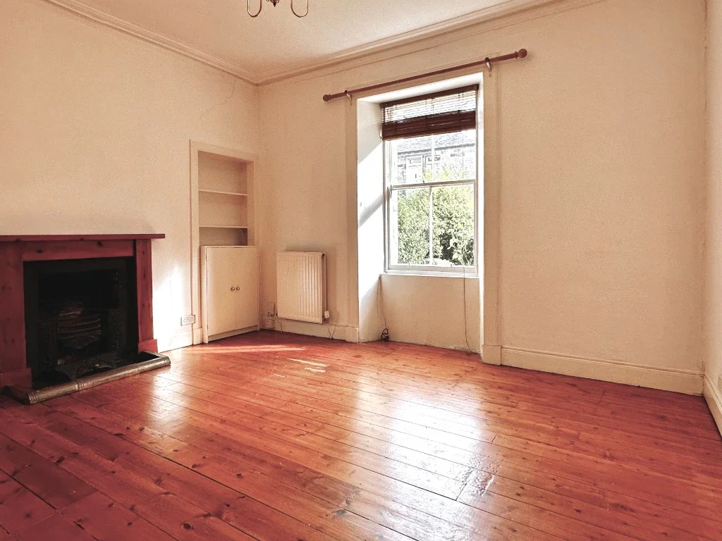 Flat Dunrobin Place in City of Edinburgh