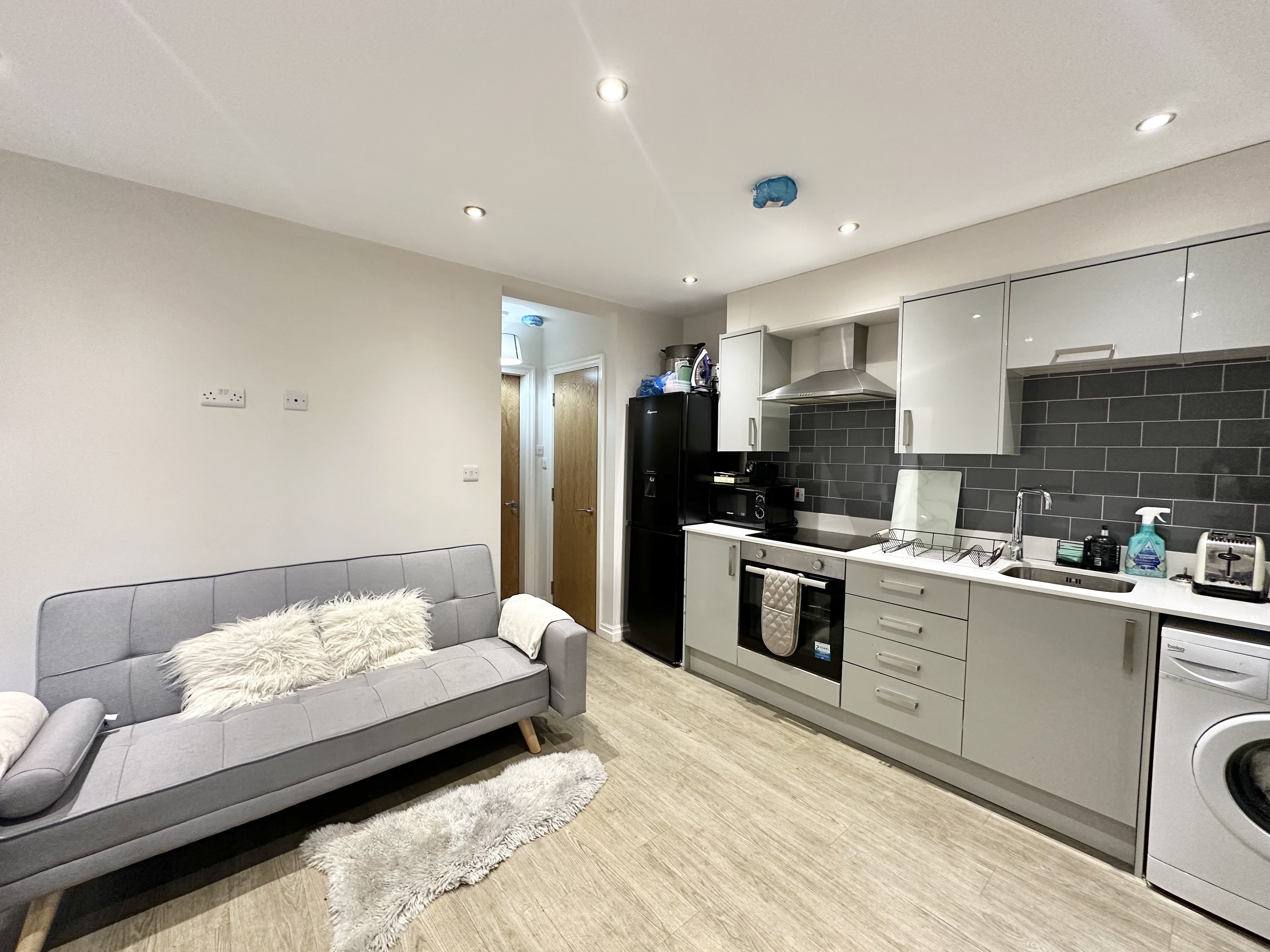 Flat Lismore Road in Sheffield