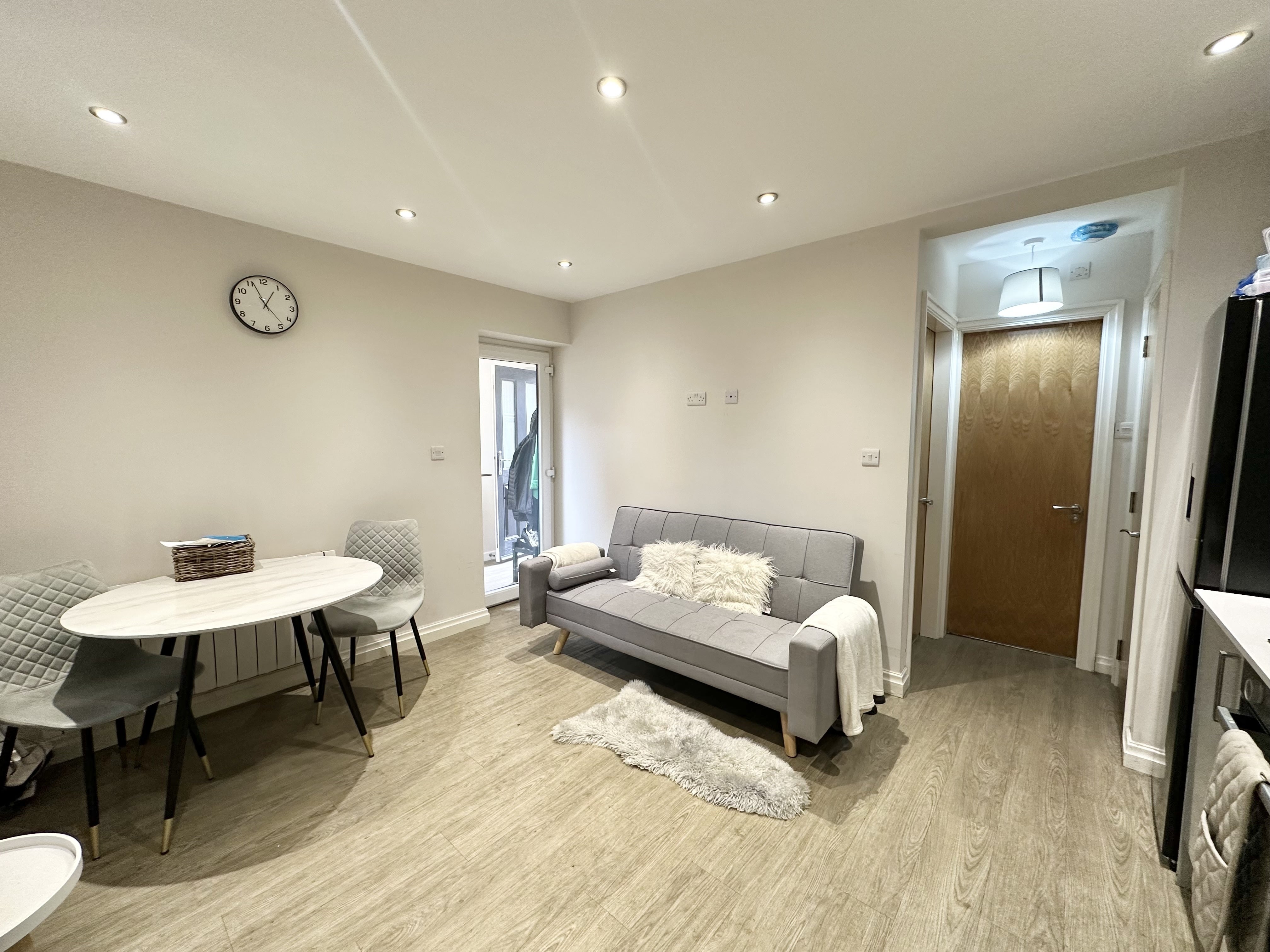 Flat Lismore Road in Sheffield