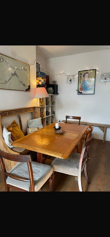 Room Mivart Street in Bristol
