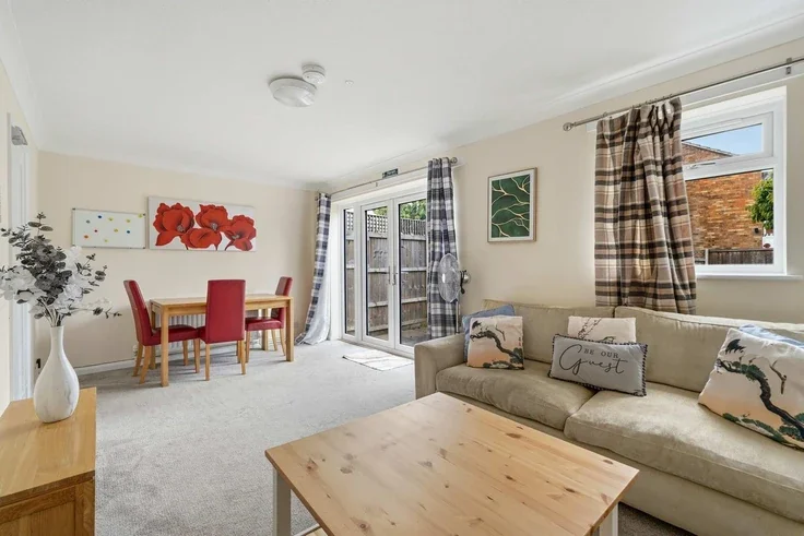 House Tamar Close in Aylesbury