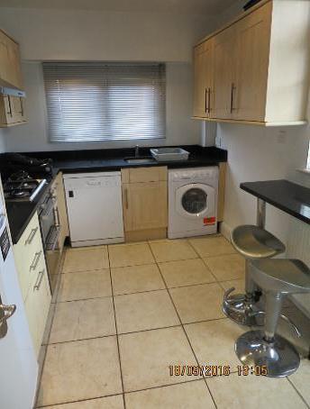 Flat Wroughton Terrace in Greater London