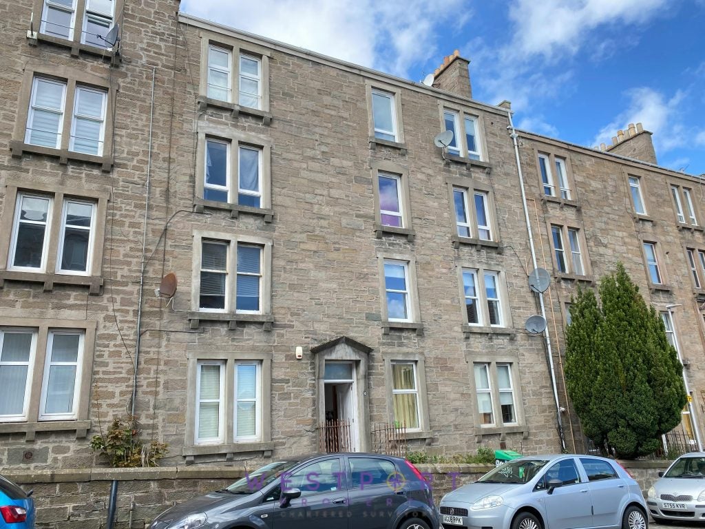 House Forest Park Road in Dundee