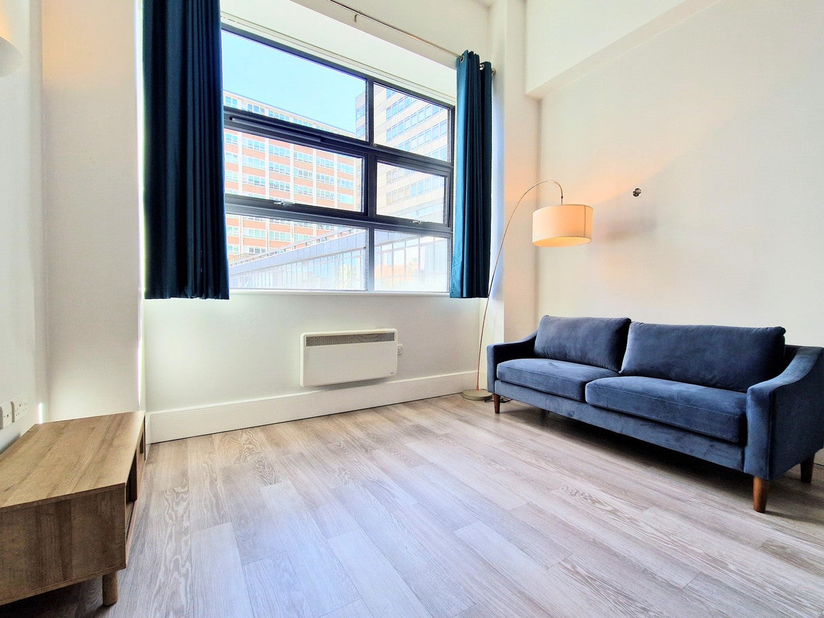 Flat Newhall Street in Birmingham