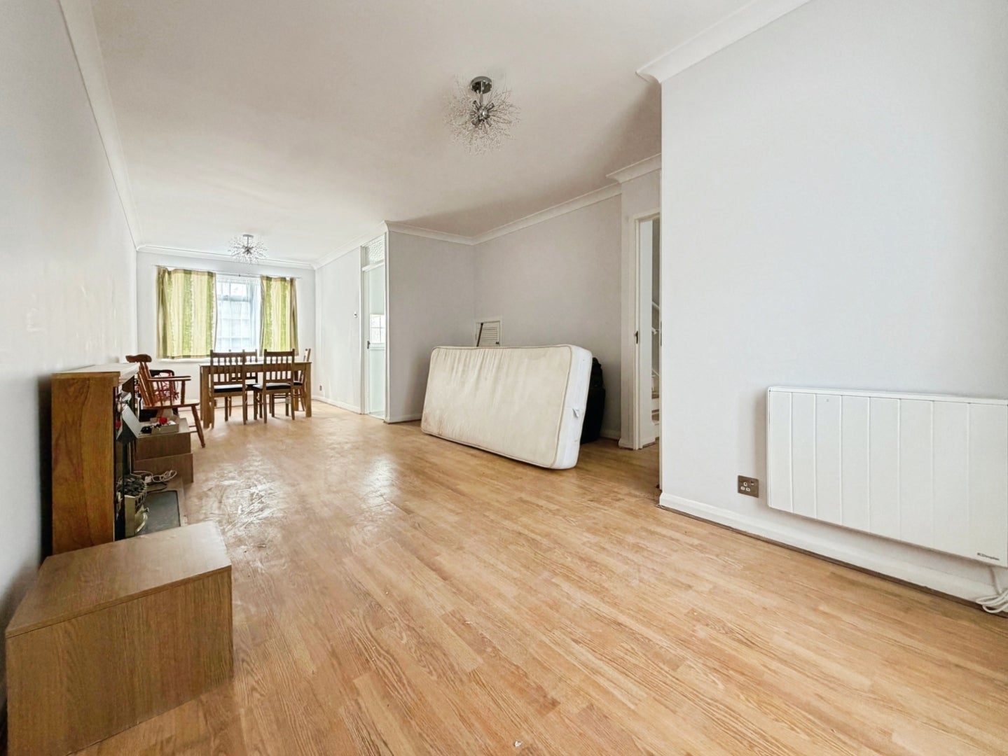 House Brompton Close in Greater London
