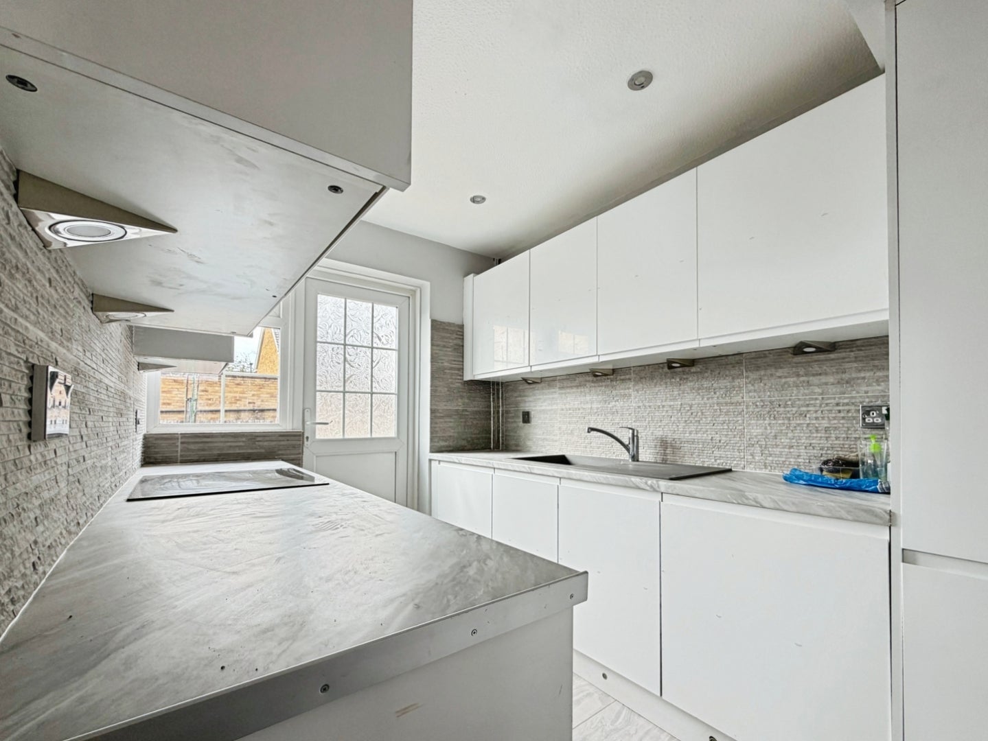House Brompton Close in Greater London