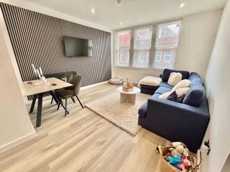 Flat Silver Street in Bury