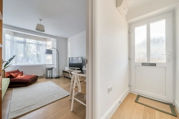 Flat Stanway Road in Oxford