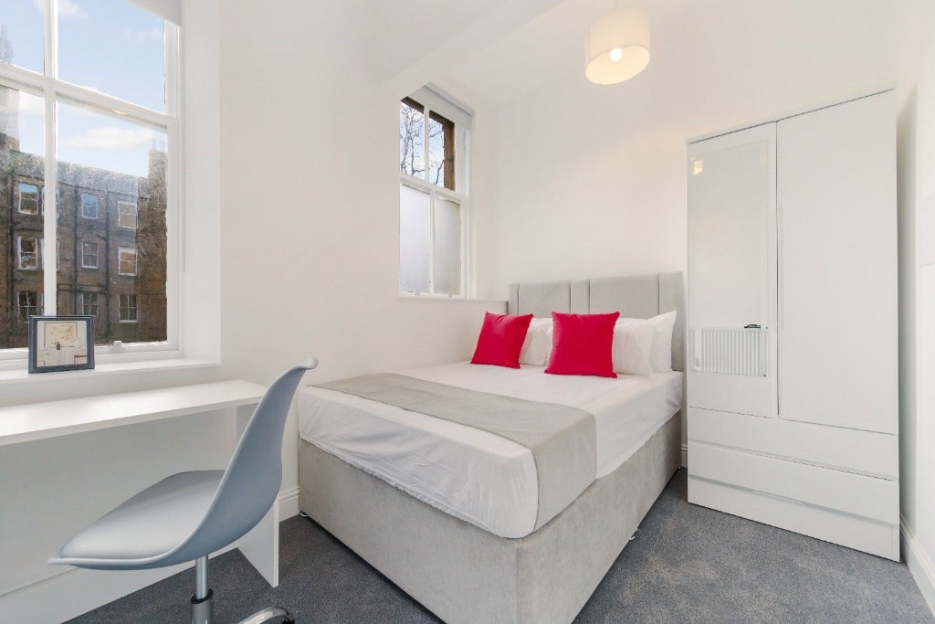 Room Bruntsfield Avenue in City of Edinburgh