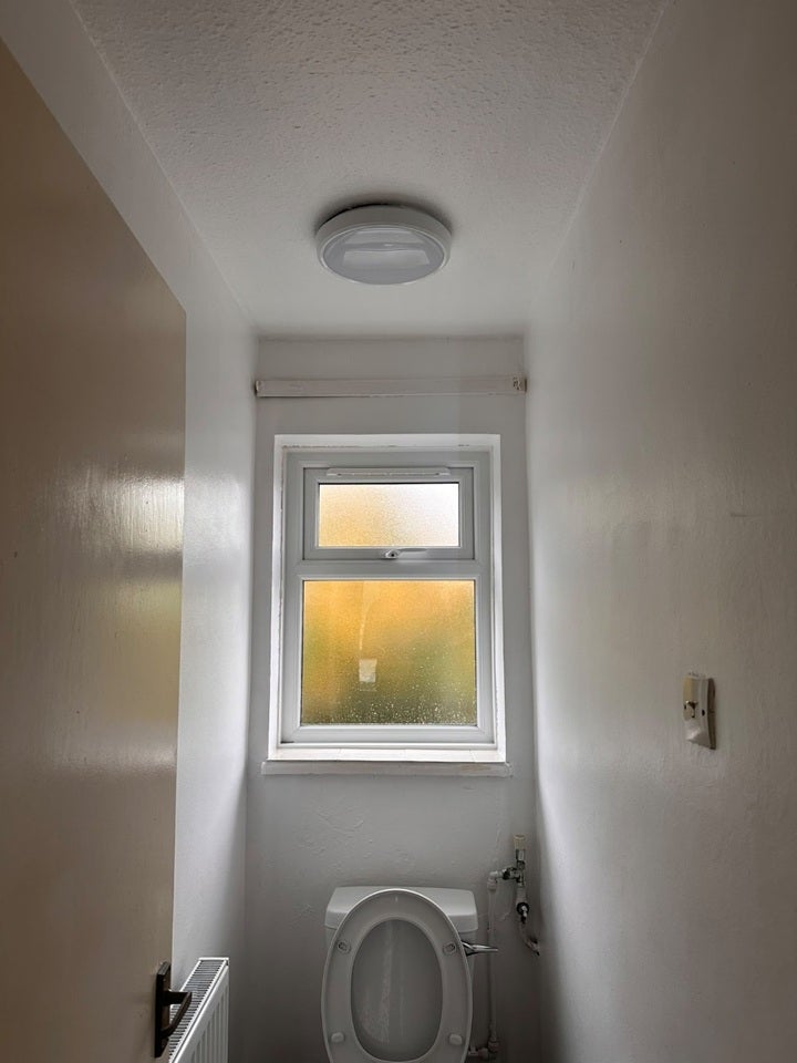 Flat Eldred Drive in Greater London
