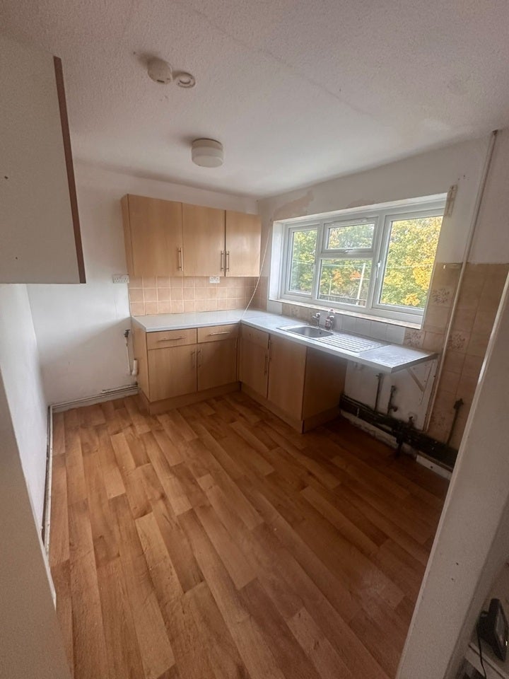 Flat Eldred Drive in Greater London