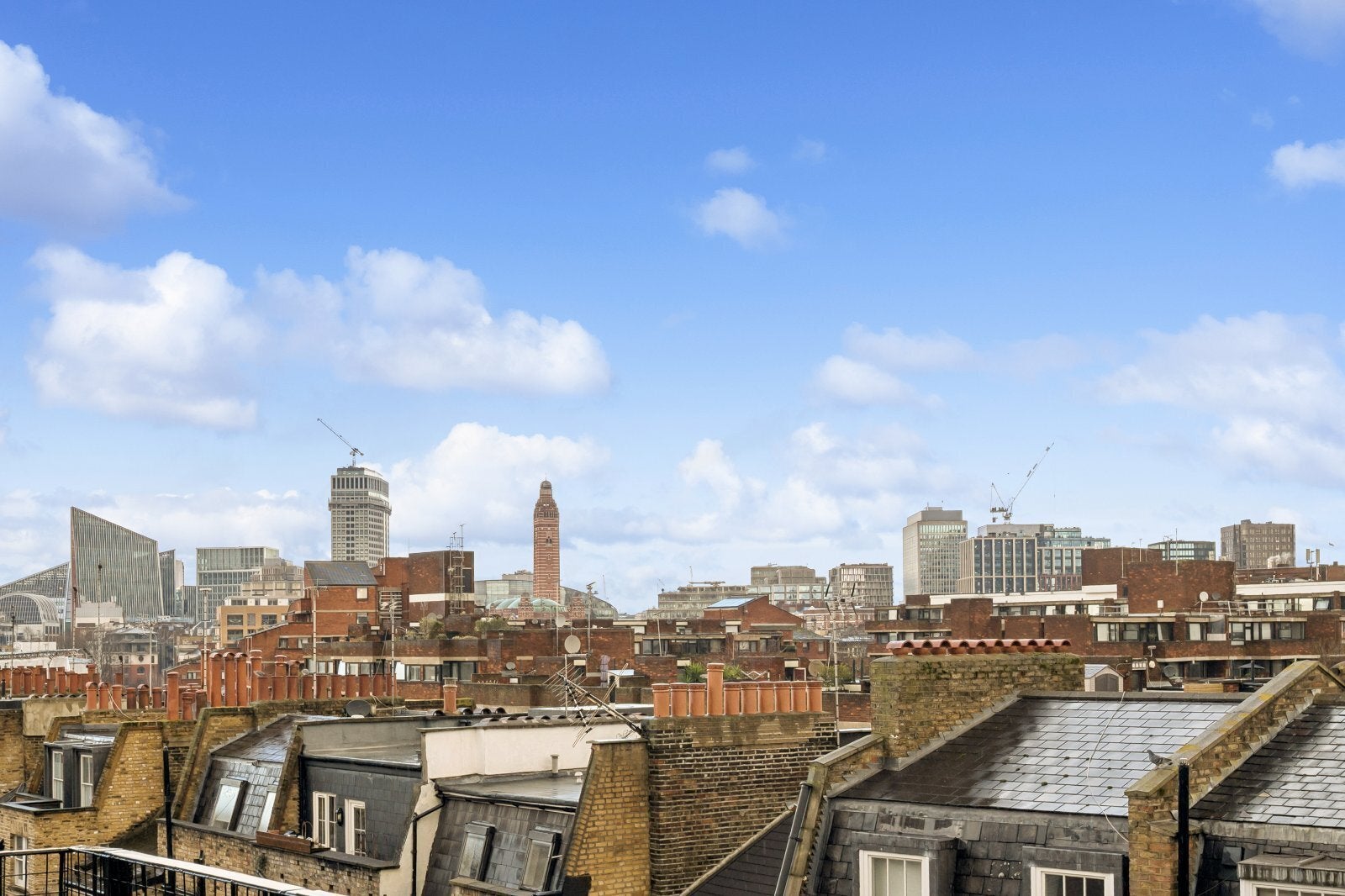 Flat Belgrave Road in City of Westminster